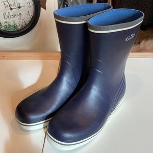 Gill cruising/boating boots. Mens size 7